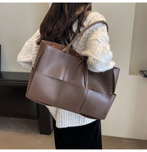 AnBeck „Classy beauty“ Shopper/Schultertasche (2 Farboptionen)