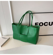 AnBeck „Classy beauty“ Shopper/Schultertasche (2 Farboptionen)