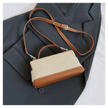 AnBeck „The Petite Bella“ kleine Canvas-Schultertasche